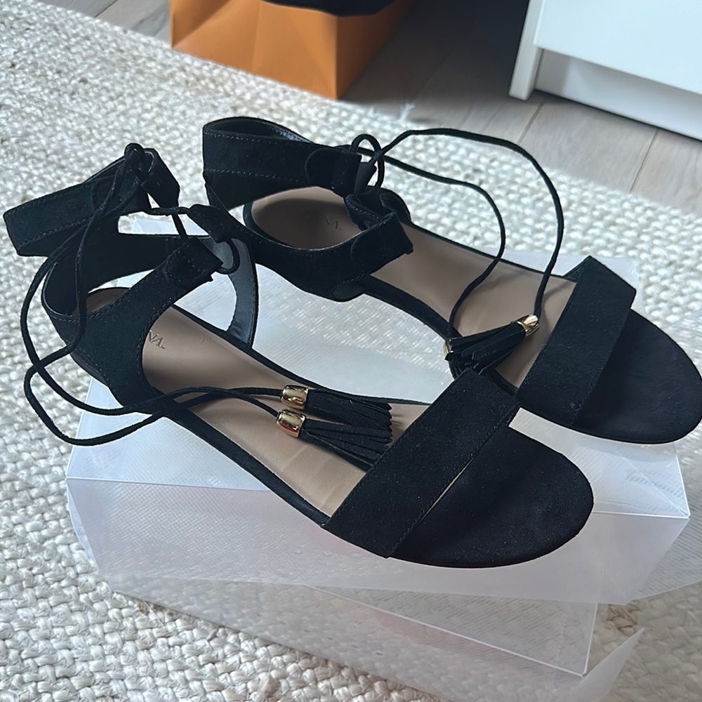 Merona Black Women's Sandals with tie-up and tassels